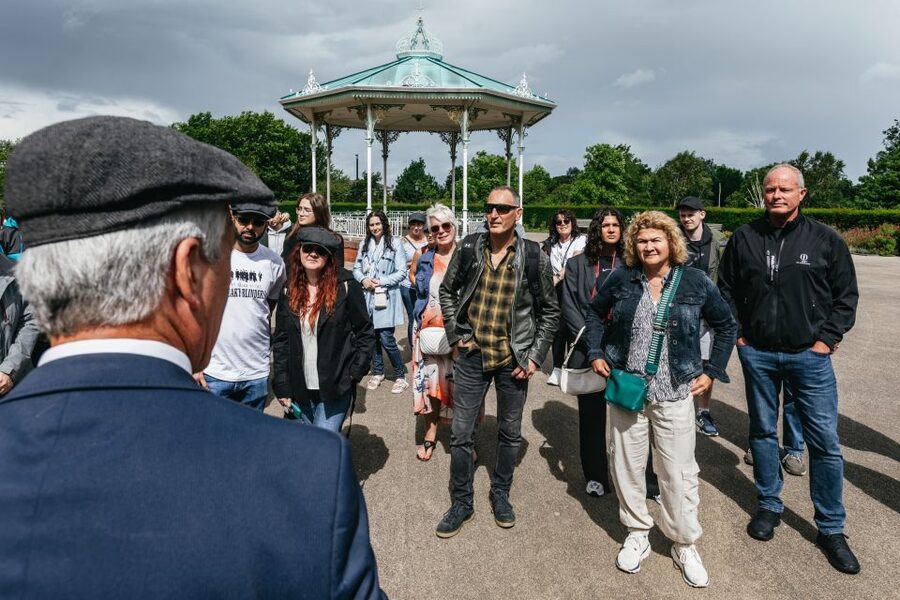 Liverpool: Official Peaky Blinders Coach Tour of Merseyside - What the four hours feel like