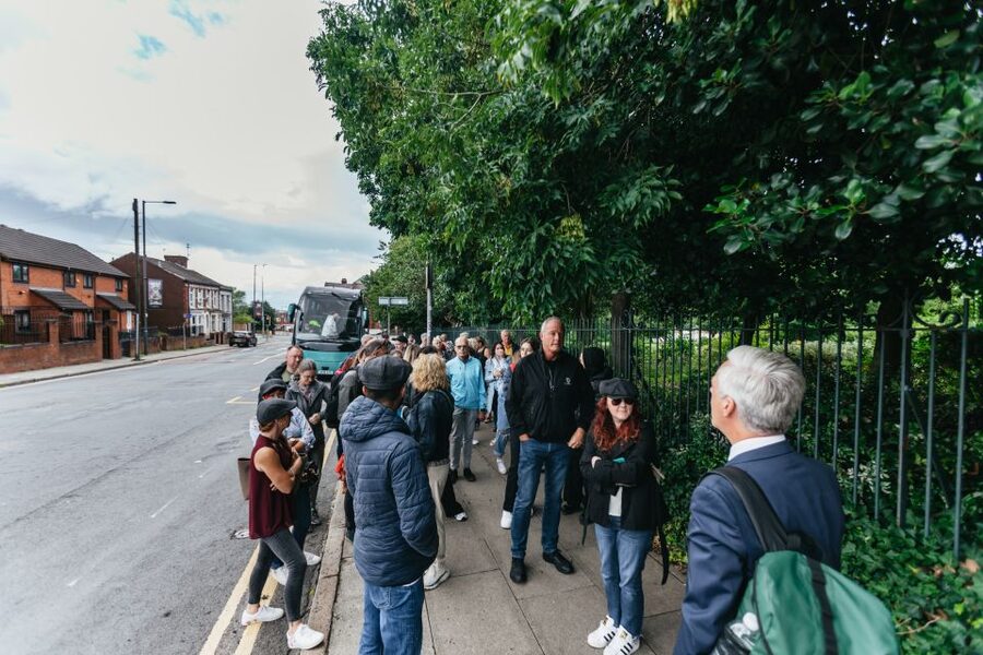 Liverpool: Official Peaky Blinders Coach Tour of Merseyside - Finding the Garrison from Season 6