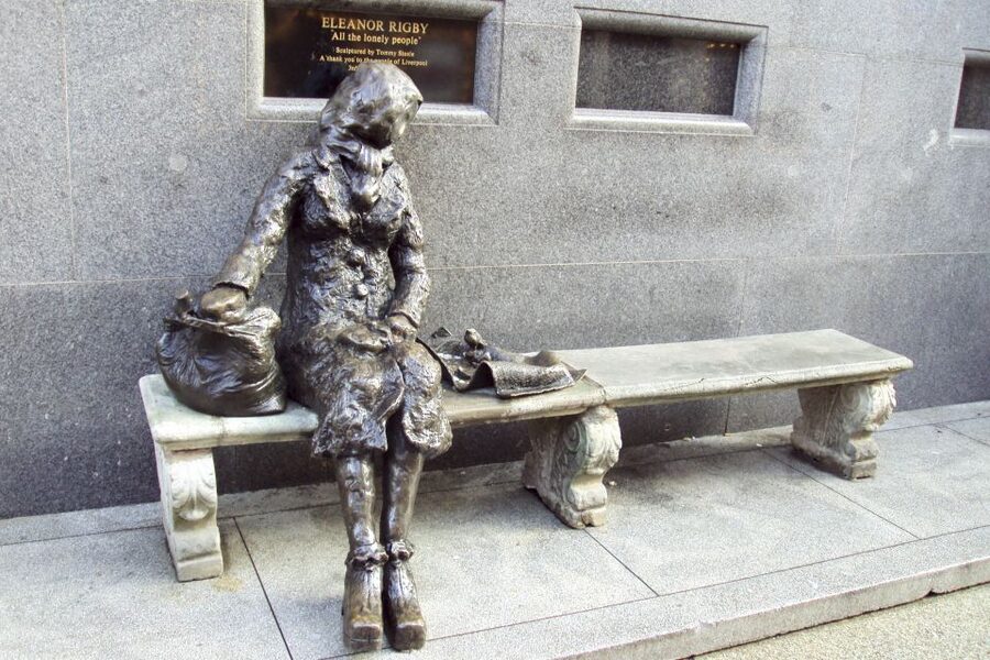 Liverpool: Private 3-Hour Beatles Classic Tour by Taxi - Eleanor Rigby’s grave and the tour’s quieter moment