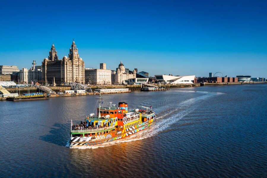 Liverpool: River Cruise and Hop-On Hop-Off Bus Tour - Philharmonic Pub and St Luke’s