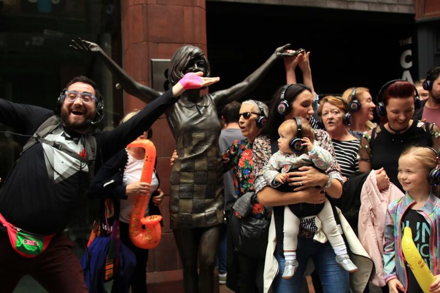 Liverpool: Silent Disco Adventure Tour - Safety and group energy