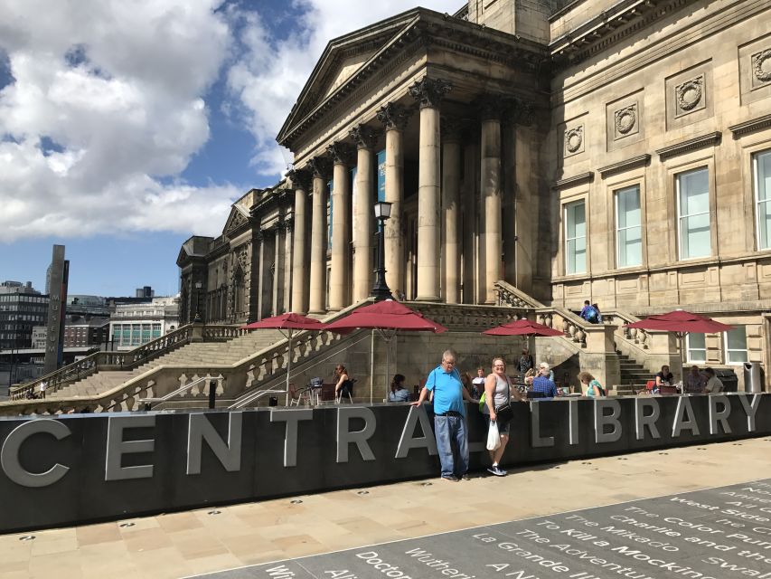 Liverpool: Total Beatles Car Tour Casbah & Cavern Clubs - What the $303 price buys you