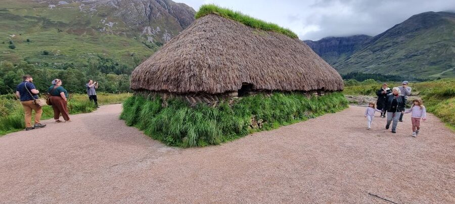 Loch Lomond and The Highlands Day Tour - Why the private vehicle changes the experience