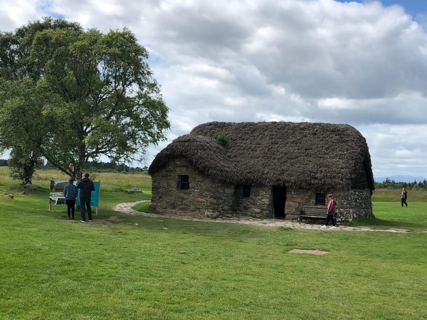 LOCH NESS ,CAWDOR CASTLE ,CLAVA CAIRNS & MORE FROM INVERNESS - Key points at a glance