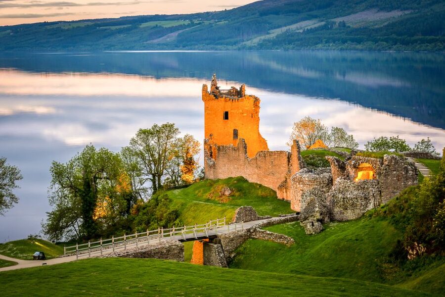 Loch Ness: Urquhart Castle Round-Trip Cruise - Who will enjoy this Loch Ness cruise?