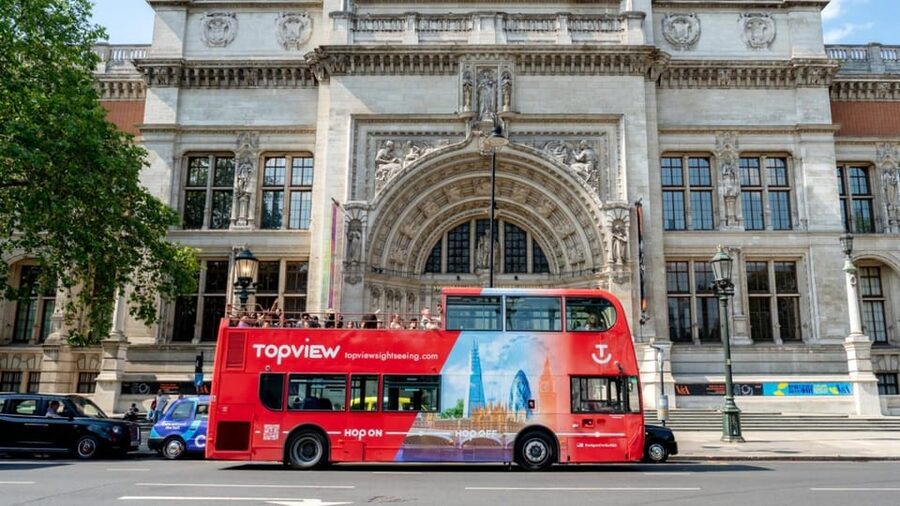 London: 24-Hour Hop-On Hop-Off Bus Pass - The Landmarks Tour, from Westminster to the Tower