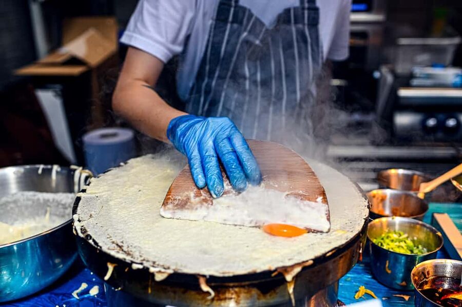 London: 3.5-Hour Shoreditch Street Food Tour - English tea, dessert, and the secret dish