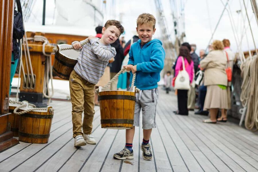 London: 3 Days of Must-See Attractions including London Eye - Should you book the London Pass Plus?