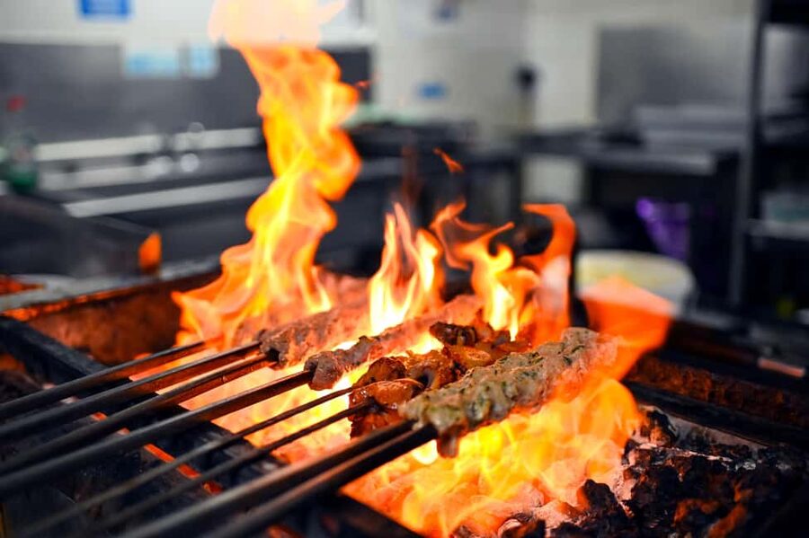 London: 3-Hour Secret Indian Food Tour - Five or six stops, with enough food for a full meal