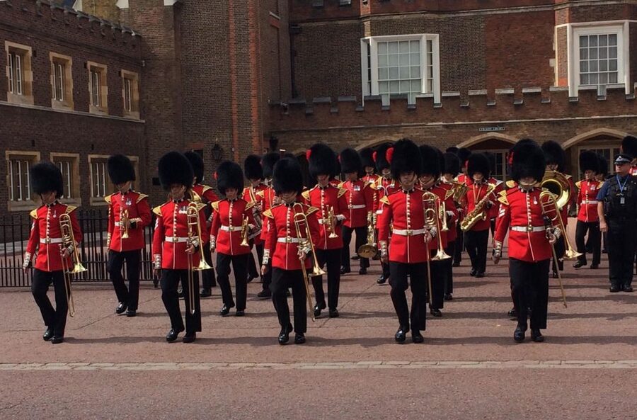 London: 30 Top Sights and Churchill War Rooms Tour - Starting beside The Ritz on Piccadilly