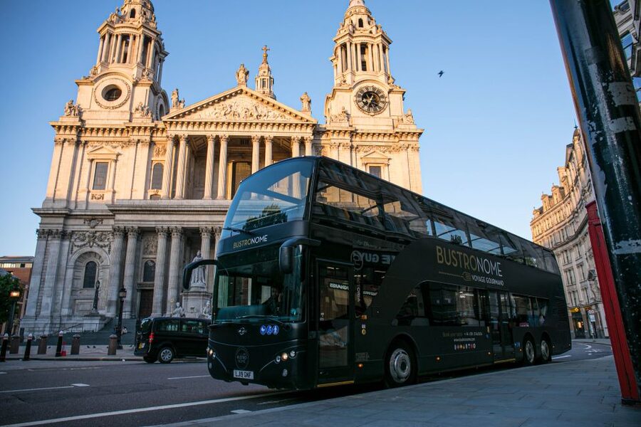 London: 4 Course Lunch Tour by Luxury Coach Bustronome - Commentary needs a little help from you