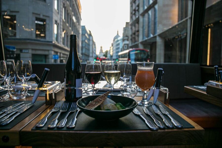 London: 4 Course Lunch Tour by Luxury Coach Bustronome - Wine pairing and other drinks