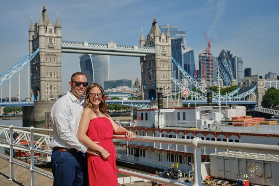 London 60min PRIVATE Personal Vacation & Travel Photographer - Photographing Tower Bridge