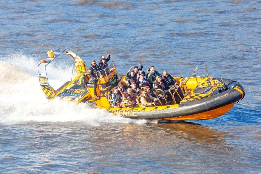 London: 70-Minute Thames Barrier Speedboat Tour - What the commentary adds, and what it cannot do