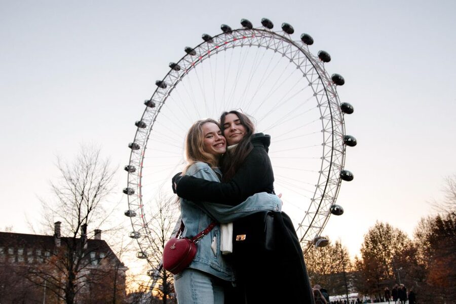 London: A Unique Photoshoot Experience at Famous Sites - Should you book it?