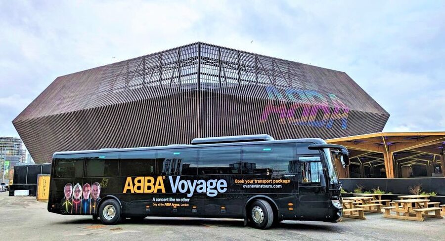 London: ABBA Voyage Express Bus and Optional Concert Ticket - Why ABBA Voyage feels different from a normal concert