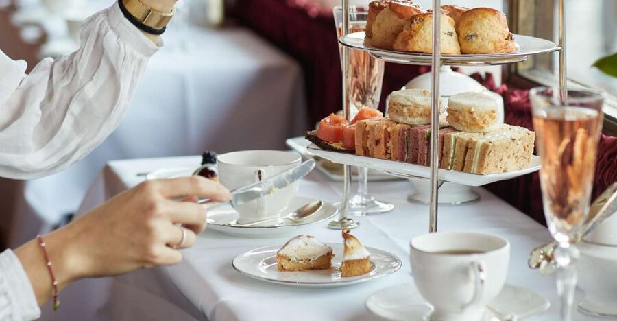 London: Afternoon Tea at The Rubens at the Palace - The Palace Lounge sets the tone