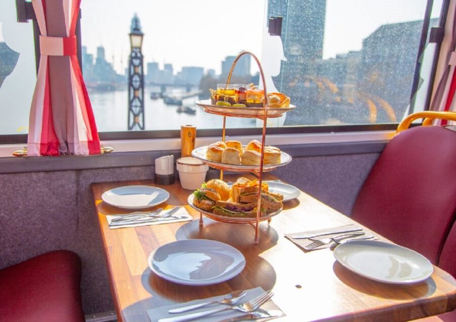 London: Afternoon Tea Bus with a Glass of Prosecco - Why the upper deck can be worth choosing