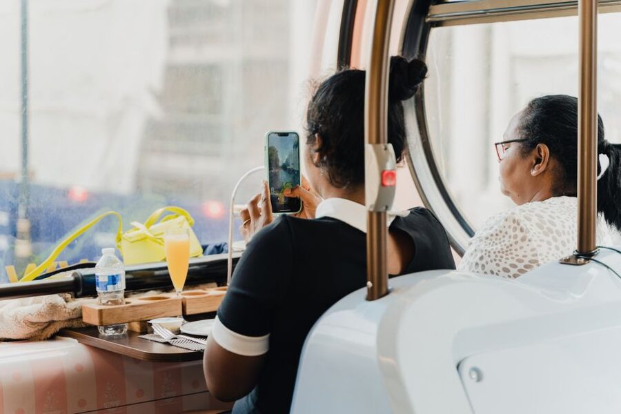 London: Afternoon Tea Bus with a Glass of Prosecco - How the $64 price works for you