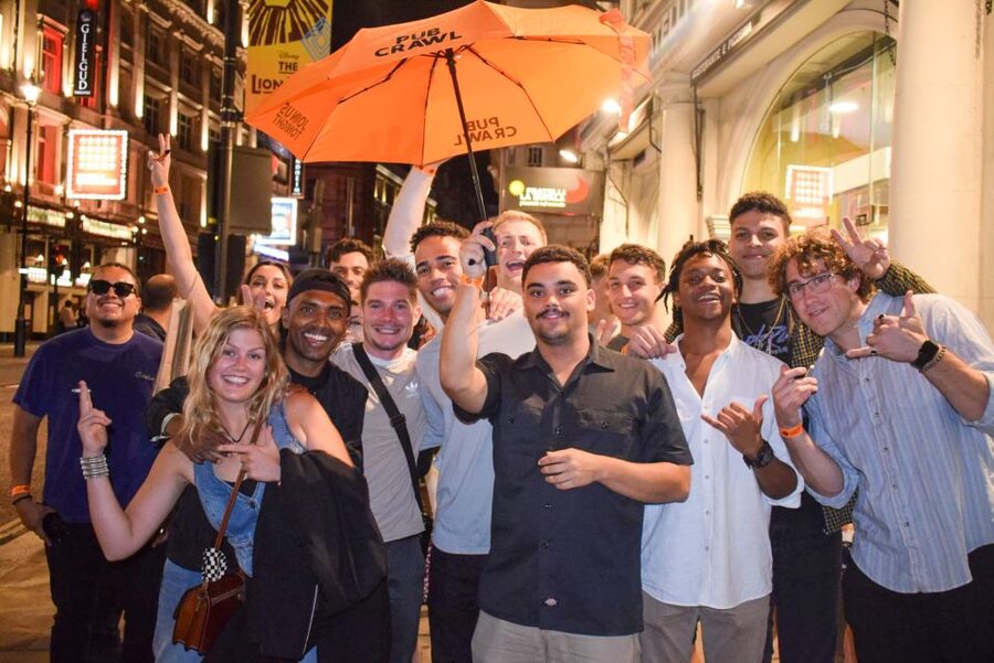London: Bar and Club Crawl to 5 Central London Venues - Dress Code, ID, and Comfort