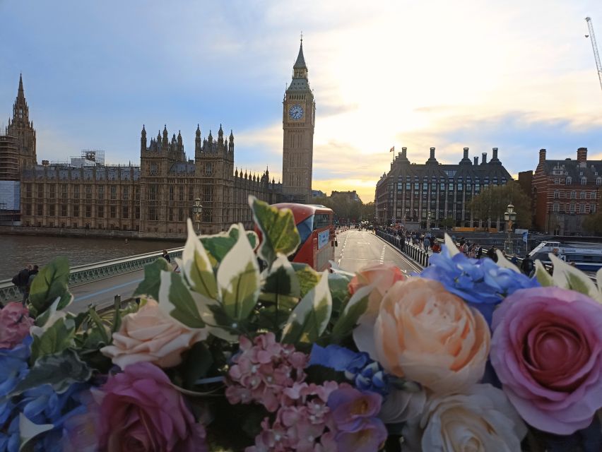 London: Bar Bus Tour by Tootbus - Timing, Seating, and Practical Preparation