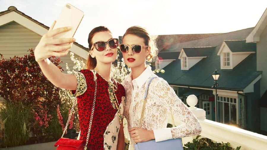 London: Bicester Village Shopping Day Trip with Coach Ride - Timing, comfort, and practical limits