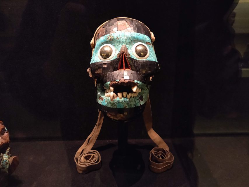 London: British Museum Archaeology Course and Guided Tour - Meeting at Russell Square and entering the museum