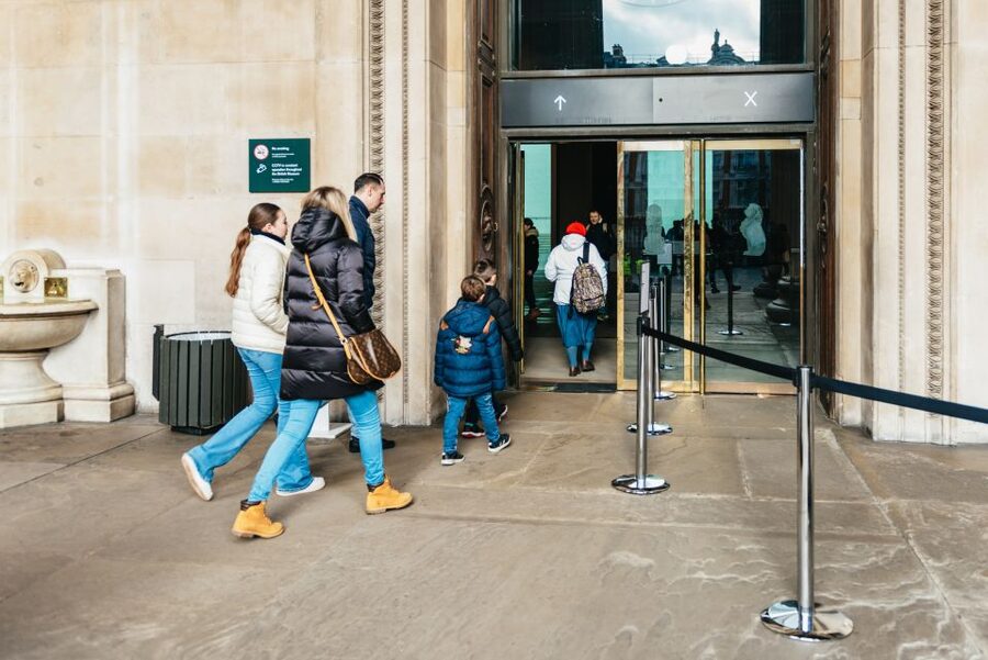 London: British Museum Family-Friendly Private Guided Tour - Seeing the Elgin Marbles with context