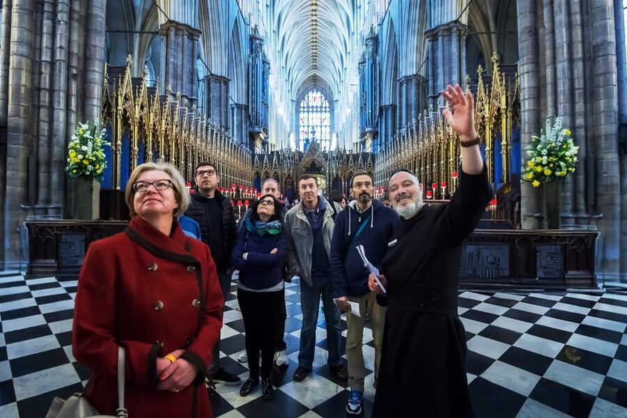 London: Buckingham, Big Ben & Westminster Abbey Tour - Starting at Parliament Square