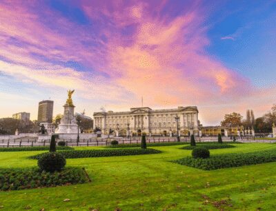 Buckingham Palace and Royal London Walking Tour