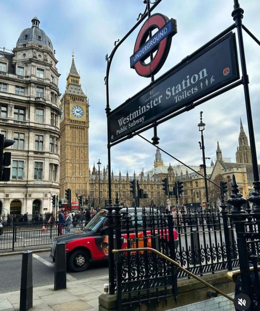 London: Buckingham Palace & Westminster Guided Walking Tour - Westminster Abbey and Parliament Square