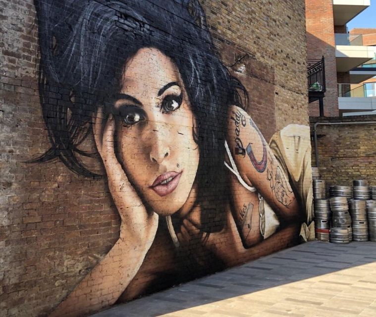 London: Camden Market Guided Walking Food Tour - A Middle Eastern sweet before the gin