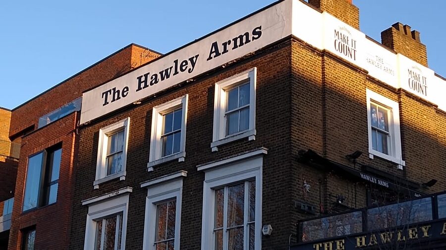 London: Camden Rock and Roll Music Walking Tour - What the guide adds to the route