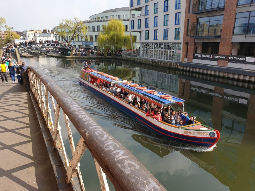 London: Canal Boat Ride on Camden Lock - From Camden Market crowds to a quiet canal