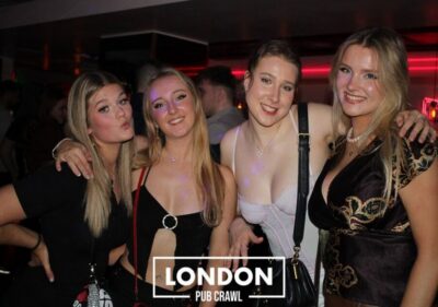 Central London Pub Crawl with Drink Deals