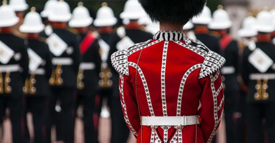 London: Changing of the Guard Experience and Landmarks Tour - What $49 Buys You