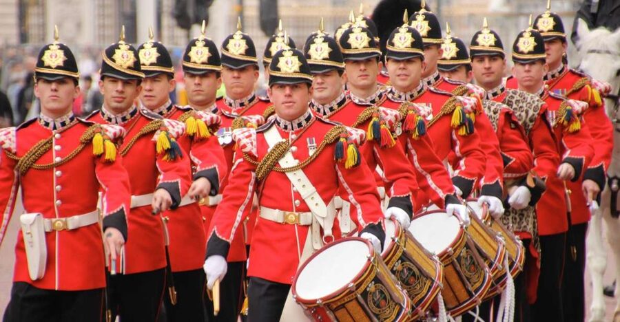 London: Changing of the Guard Private Group or Family Tour - A Two-Hour Pace With Plenty of History