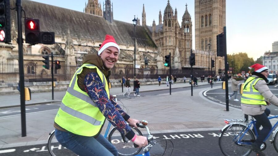 London Christmas Lights Bike Tour - What the $60 price really covers
