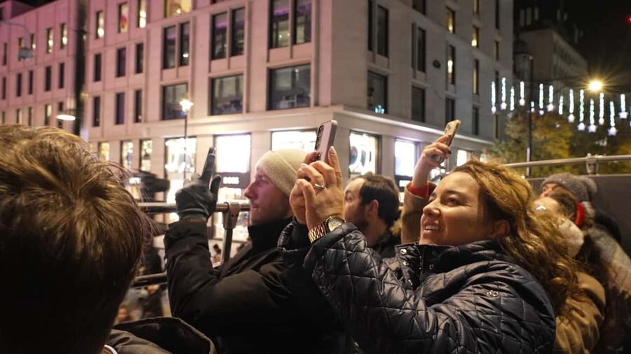 London: Christmas Lights Nighttime Bus Tour with Live Guide - Piccadilly Circus, The Strand, and Aldwych