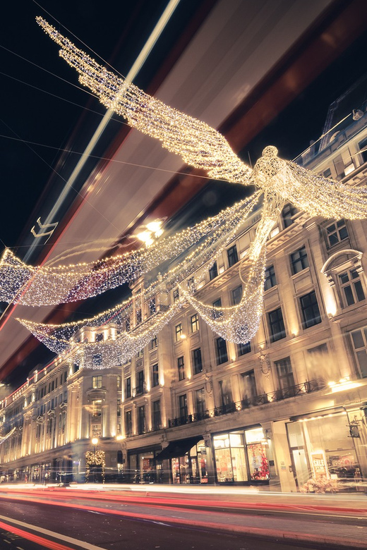 London: Christmas Lights Tour by Vintage Double-Decker Bus - Is $43 a fair price?