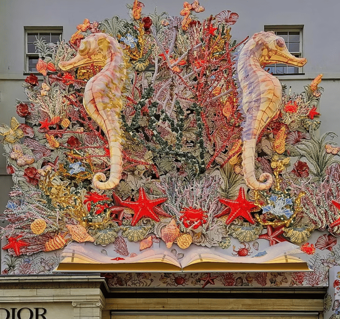 London: Christmas Lights Walking Tour - Timing, clothing, and comfort