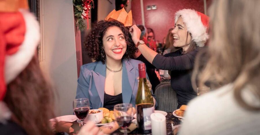 London: Christmas Party Dinner Cruise - Practical advice before you book