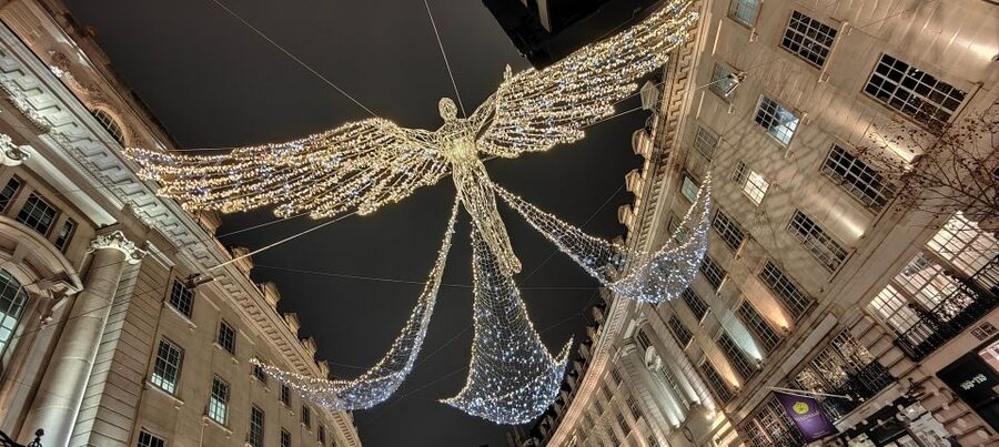 London Christmas Sparkle Walking Tour Small Group - London After Dark, From Londinium to Christmas Lights