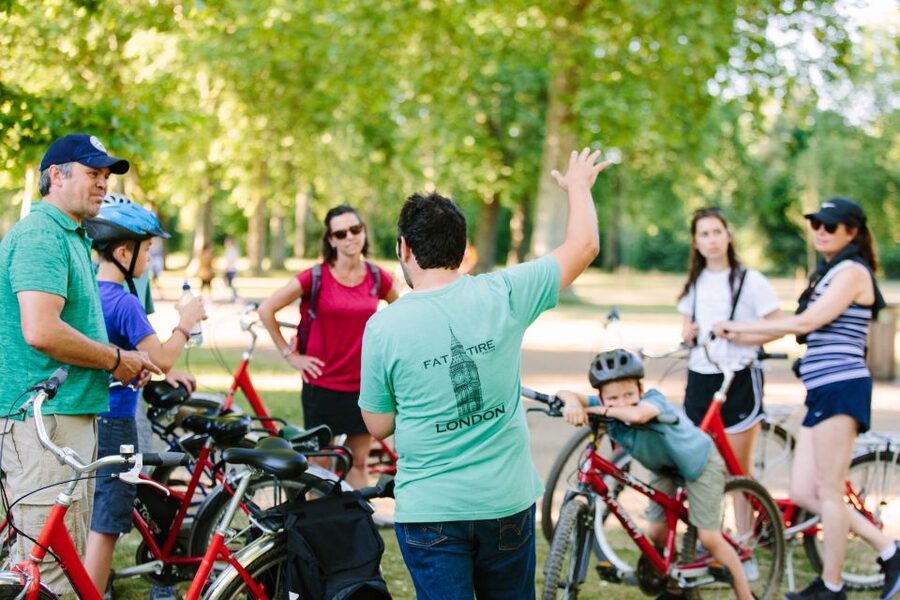 London: City Highlights Guided Bike Tour - Why a bike is a smart way to see central London