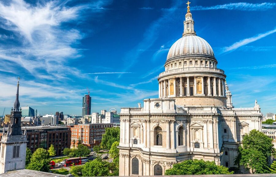 London: City Tour with River Cruise & London Eye - Seeing Westminster from the coach