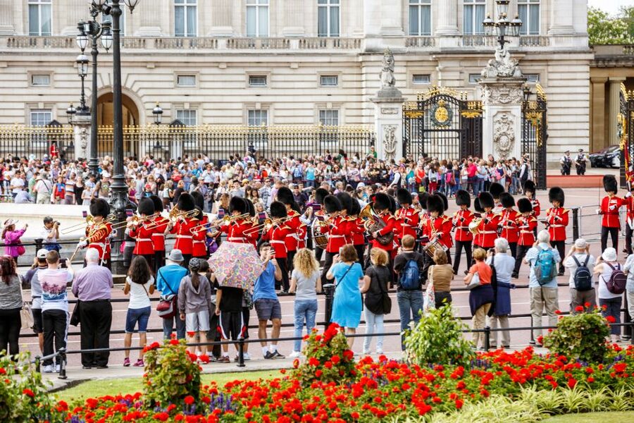 London: Classic Gold 3.5-Hour Bike Tour - Trafalgar Square and Covent Garden