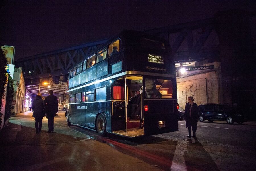 London: Comedy Horror Ghost Tour on a Bus - A moving show led by a creepy conductor