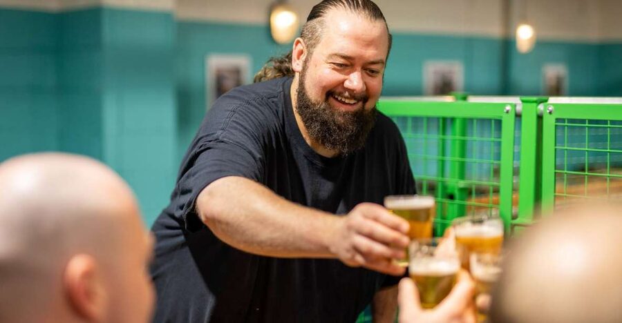 London: Craft Brewery Tour with Tasting of 4 Beers - Key points to know before booking