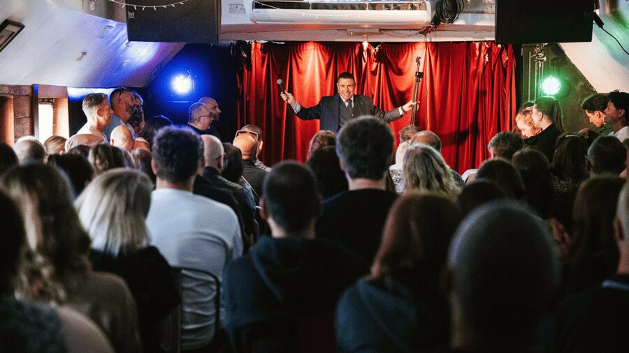 London: Dark Comedy on Iconic Battersea Barge - Key points to know before booking