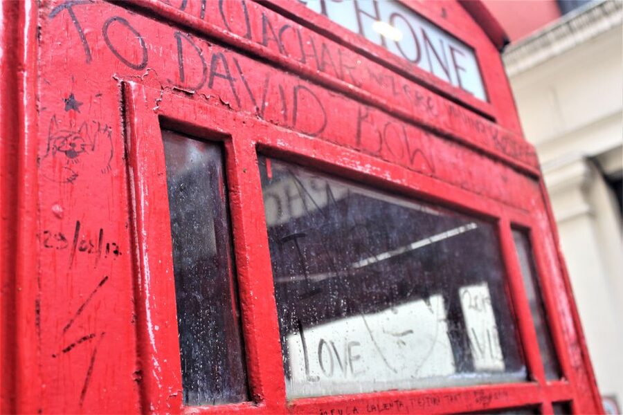 London: David Bowie Walking Tour - The guides make the difference